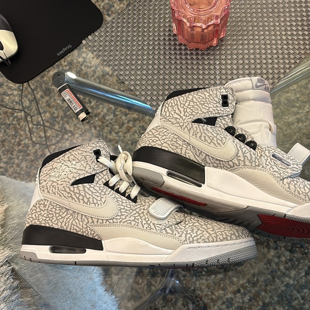 Nike - Picture 6 of 6
